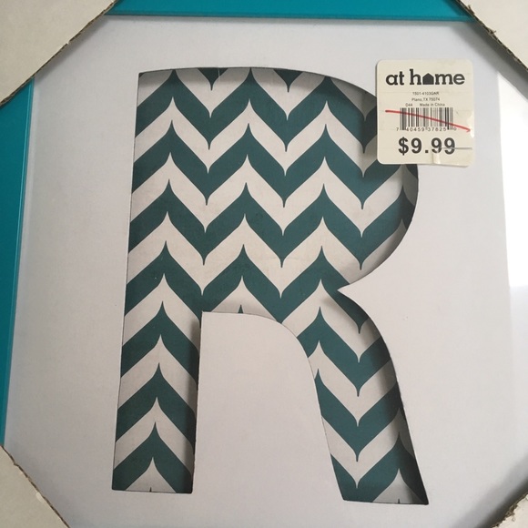 ISO: R Letter Art - Picture 1 of 2